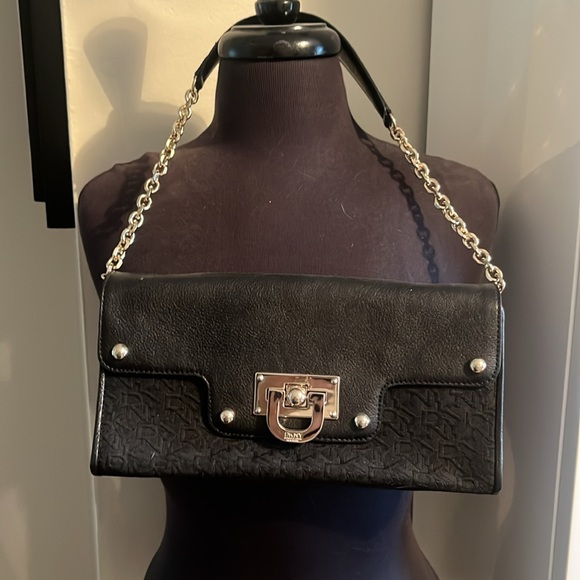 DKNY over the shoulder purse - Picture 8 of 13